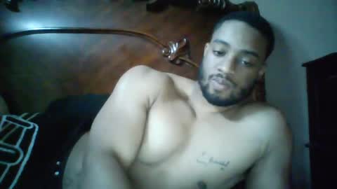 Snapshot of kingdreck28 chatting on January 12, 9:29 pm kingdreck28 online show from January 12, 9:29 pm