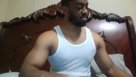 Snapshot of kingdreck28 chatting on February 22, 2:39 am kingdreck28 online show from February 22, 2:39 am