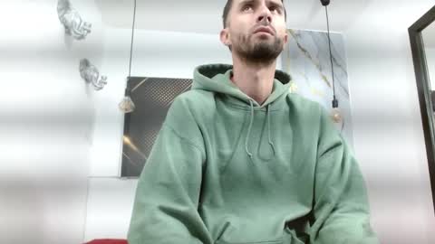 KING  online show from April 16, 2:55 am