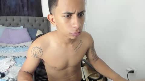 DOMINANT ALPHA KINGS online show from November 2, 8:35 pm