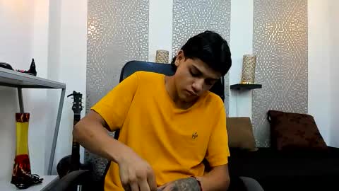   online show from October 13, 2:12 pm