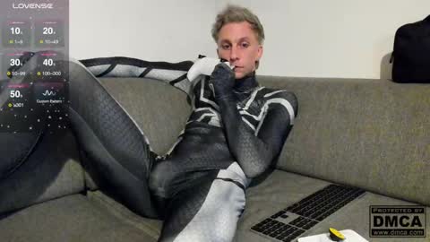 Snapshot of kinky_spidey chatting on February 9, 1:56 pm kinky_spidey online show from February 9, 1:56 pm