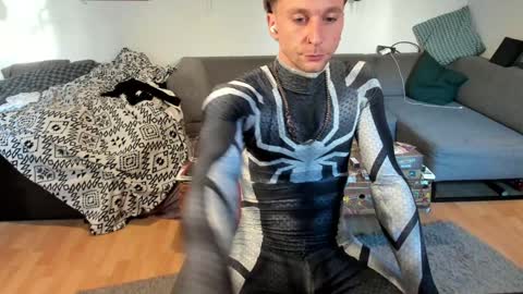 Snapshot of kinky_spidey chatting on December 27, 2:01 pm kinky_spidey online show from December 27, 2:01 pm