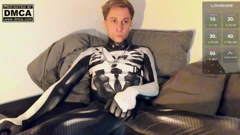 Snapshot of kinky_spidey chatting on January 19, 10:17 pm kinky_spidey online show from January 19, 10:17 pm