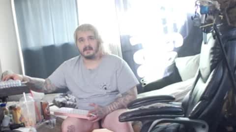 Kinky Cassie online show from April 18, 9:15 pm