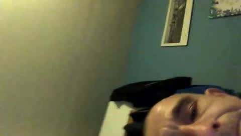 kinkyfeetjwrm online show from May 12, 10:40 pm