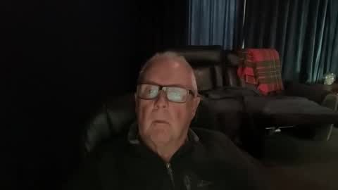 kiwi240759 online show from April 24, 2:14 am