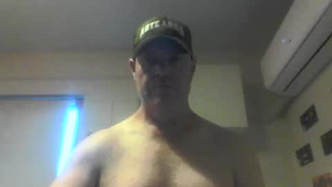 kiwiguy19773 online show from February 2, 7:30 am