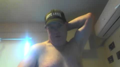 kiwiguy19773 online show from January 17, 6:26 am