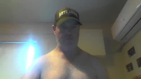 kiwiguy19773 online show from February 5, 6:13 am