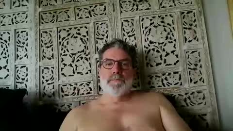 KJF online show from April 9, 5:52 pm