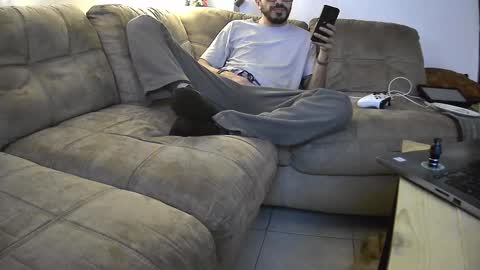 Snapshot of klein_jeremy chatting on December 18, 5:37 am Jeremyz online show from December 18, 5:37 am