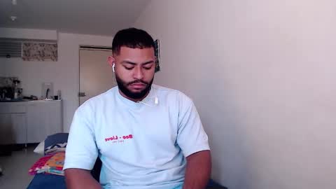 kleyton online show from February 9, 6:45 pm