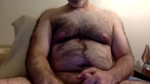 knbnyc online show from November 6, 1:52 am