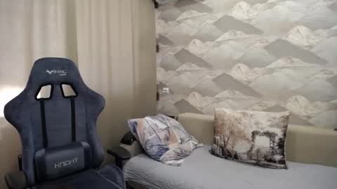 Carter.  online show from October 25, 8:05 am