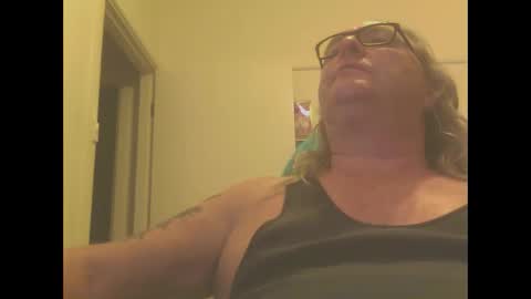 Snapshot of knobout chatting on January 21, 11:18 am knobout online show from January 21, 11:18 am