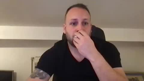 hugo online show from October 29, 1:19 am