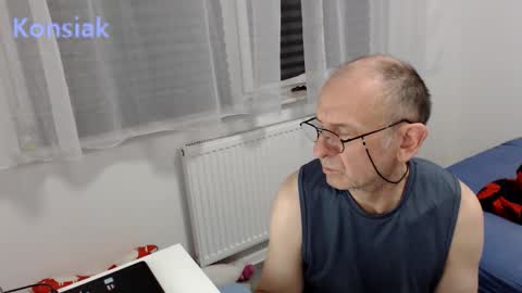 Komsiak online show from January 18, 9:39 pm