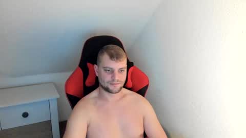 Bartek online show from December 7, 2:42 am