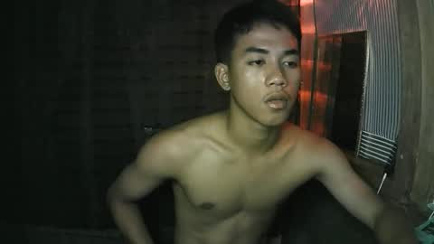 Snapshot of kritthanarkorn chatting on October 8, 1:26 pm kritthanarkorn online show from October 8, 1:26 pm