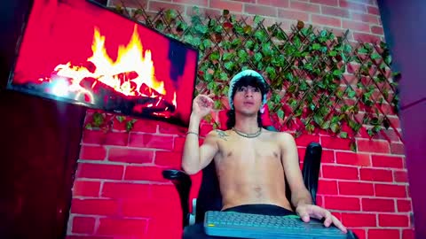 justym online show from February 2, 10:06 pm