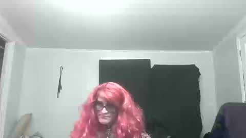 Snapshot of krystltymeup chatting on October 20, 6:50 am krystltymeup online show from October 20, 6:50 am