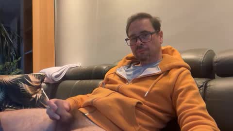 krzysztof1977 online show from June 10, 8:31 pm