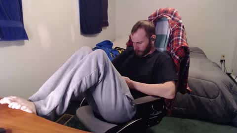 Kuggy online show from December 3, 8:28 pm