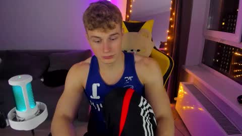 kurt_hanssen online show from October 25, 8:10 pm