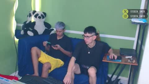 kurtwillms online show from February 1, 12:15 pm