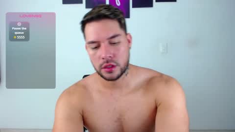 Snapshot of kyle_wilson_ chatting on October 14, 2:18 am Kyle Wilson   Follow me online show from October 14, 2:18 am