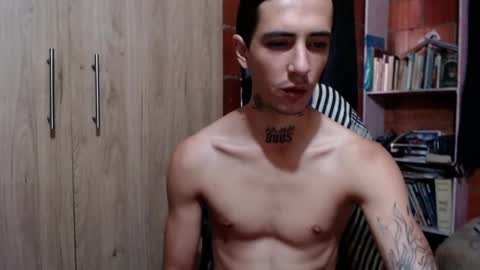 kyleer77 online show from October 8, 9:08 pm