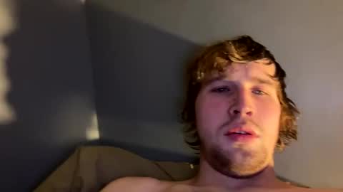 Snapshot of kylelovepussy69 chatting on February 26, 7:47 pm kylelovepussy69 online show from February 26, 7:47 pm