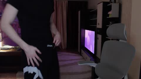 l1onkennedy online show from November 27, 9:18 pm