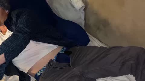 L online show from January 1, 12:11 pm