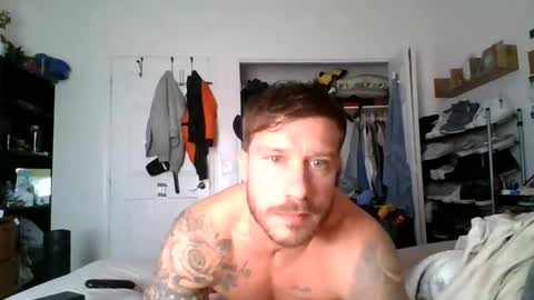 lacrioxcum18 online show from December 15, 6:27 pm