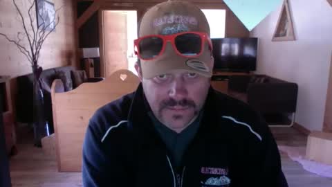 lafesse online show from March 10, 9:45 am