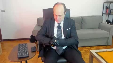 lajose52 online show from November 27, 7:28 pm