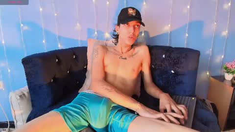 langelo_el online show from June 29, 12:27 pm