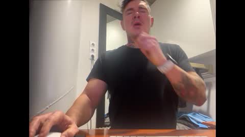 Snapshot of lanzarote6 chatting on September 16, 2:51 pm BDSM online show from September 16, 2:51 pm