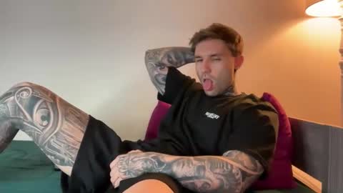 larsskeet online show from February 5, 5:31 pm