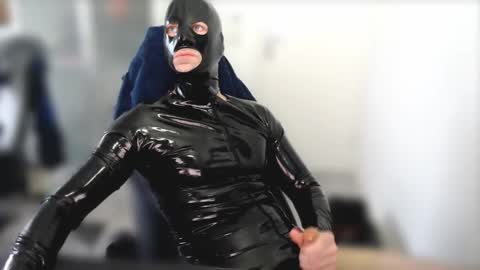 Rubber and Latex online show from October 3, 4:01 pm