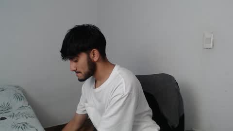 camilo online show from December 16, 12:59 am