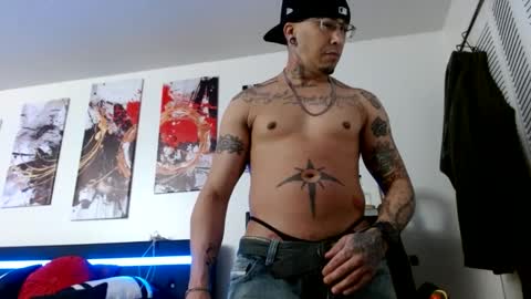 Chris online show from February 23, 1:20 am