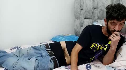 latinlustandfrenchkiss online show from November 27, 3:38 pm