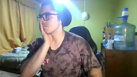 latinn_babe online show from March 25, 4:38 am