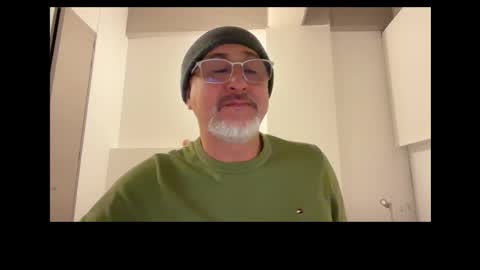 QS - INDEPENDENT MODEL online show from September 12, 2:11 am