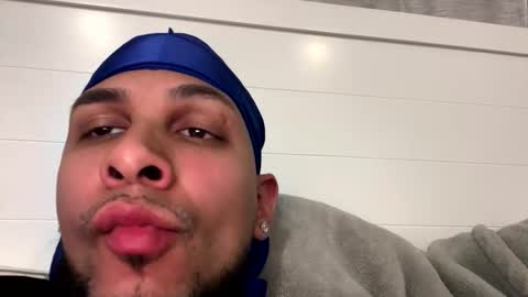 latinocock01 online show from April 5, 1:35 am