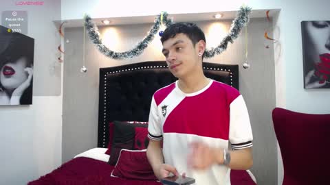 Mike online show from December 17, 1:38 pm