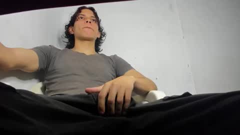 ZAmbrano online show from October 22, 1:53 am